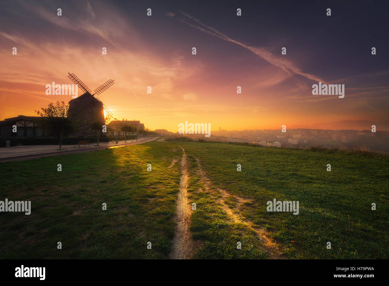 Aixerrota mulino in Getxo All'alba Foto Stock