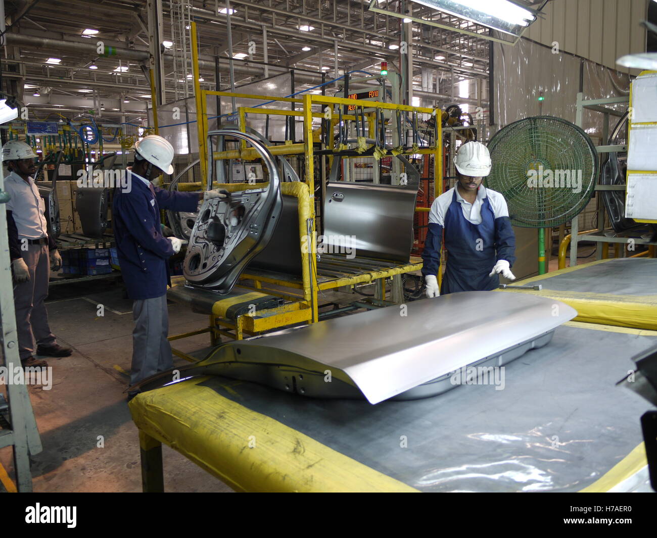 Renault e Nissan stabilimento di Chennai (Madras) produce automobili per il mercato locale ed esportazione Foto Stock