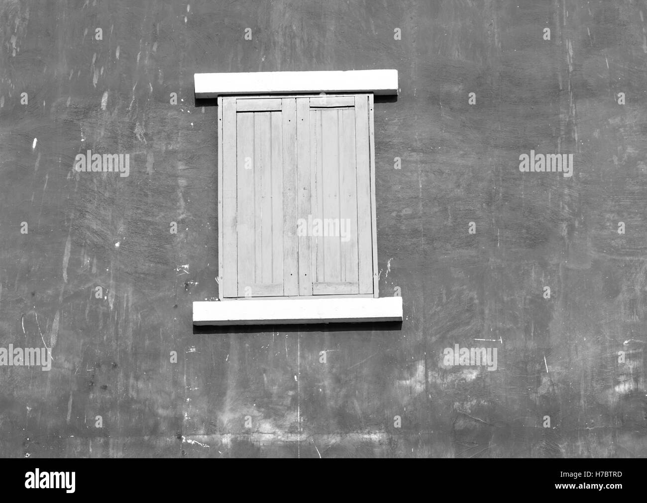 Finestra retrò e parete finestra Vintage, in bianco e nero il tono Foto Stock
