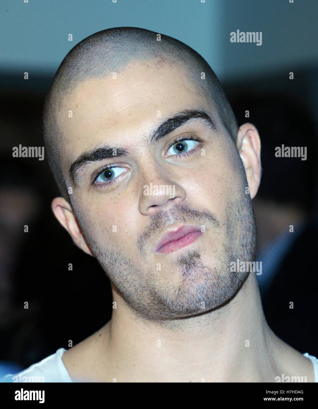 Max George del voluto che arriva al KIIS FM 2012 Jingle Palla al Nokia Theater L.A. Vivere il 3 dicembre 2012 a Los Angeles, California. Foto Stock