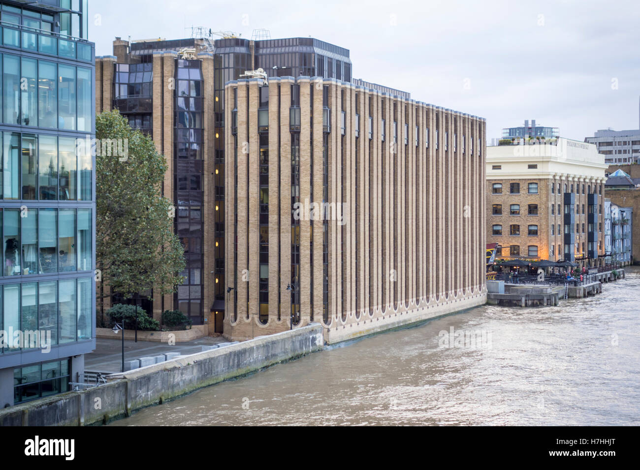 Minerva House da architetti Twigg, Brown & Partner, South Bank, Southwark, Londra, Regno Unito Foto Stock