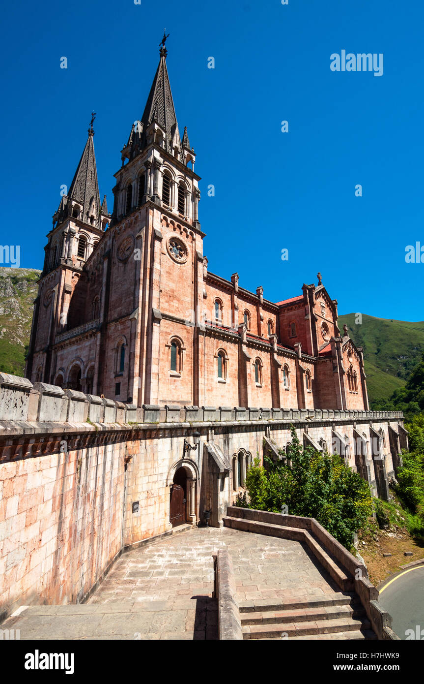 La Basilica di Covadonga Foto Stock