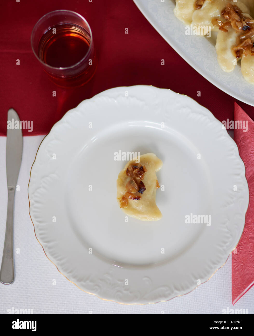 Gnocco perfetto sulla tavola del Natale Foto Stock