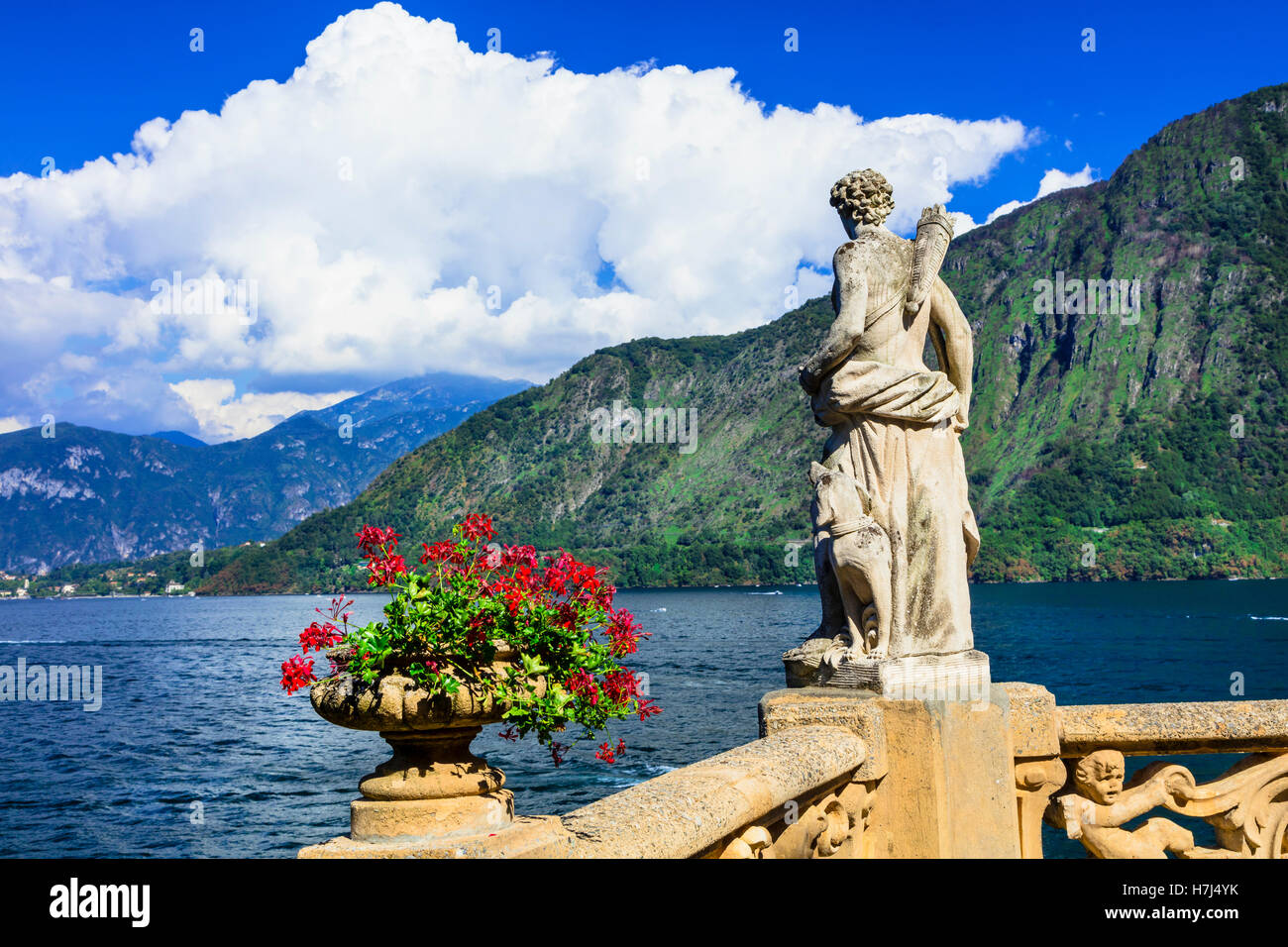 Uno splendido scenario del Lago di Como. vista dalla Villa di Balbinello. Italia Foto Stock