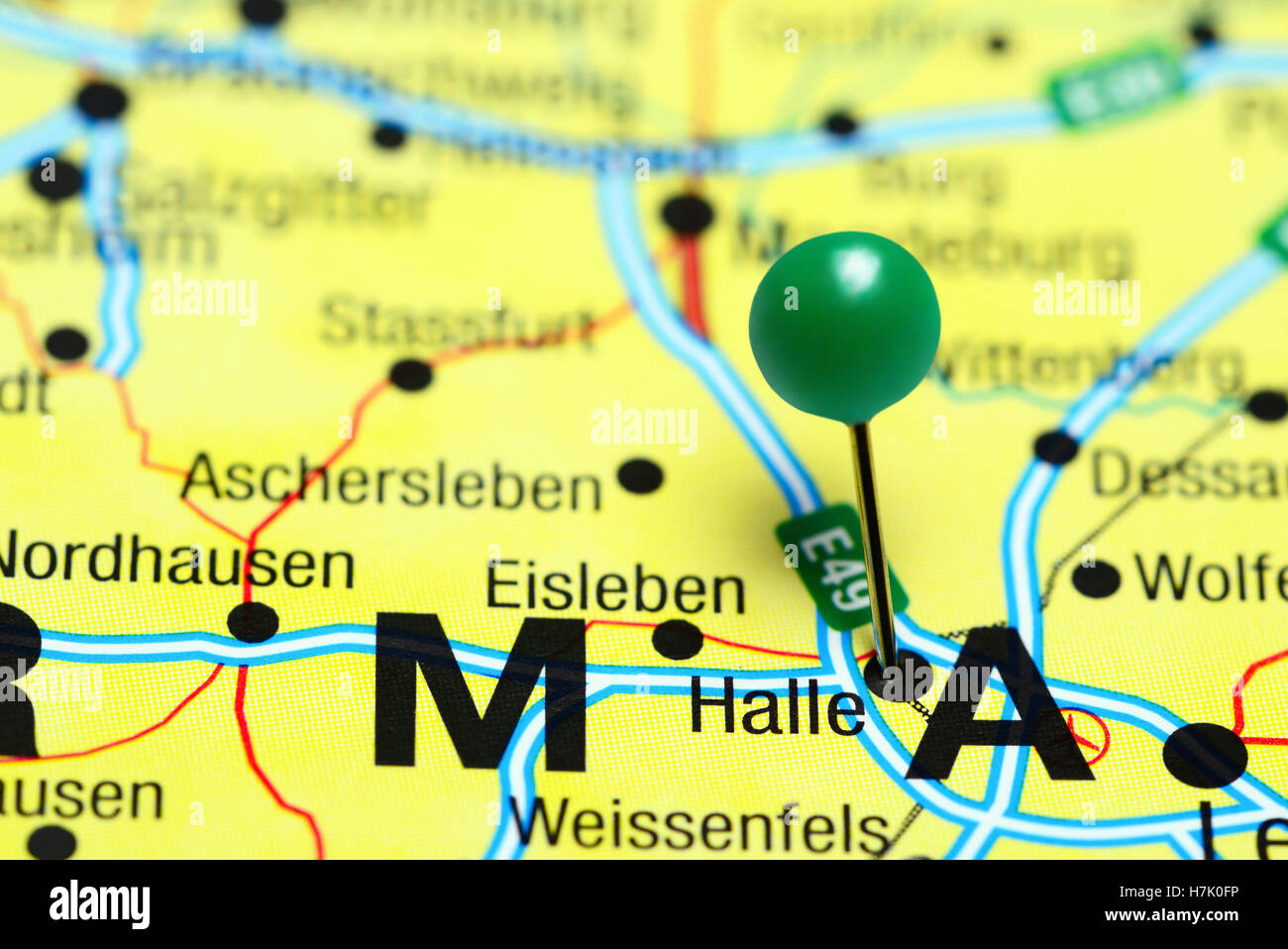 Halle imperniata su una mappa della Germania Foto Stock