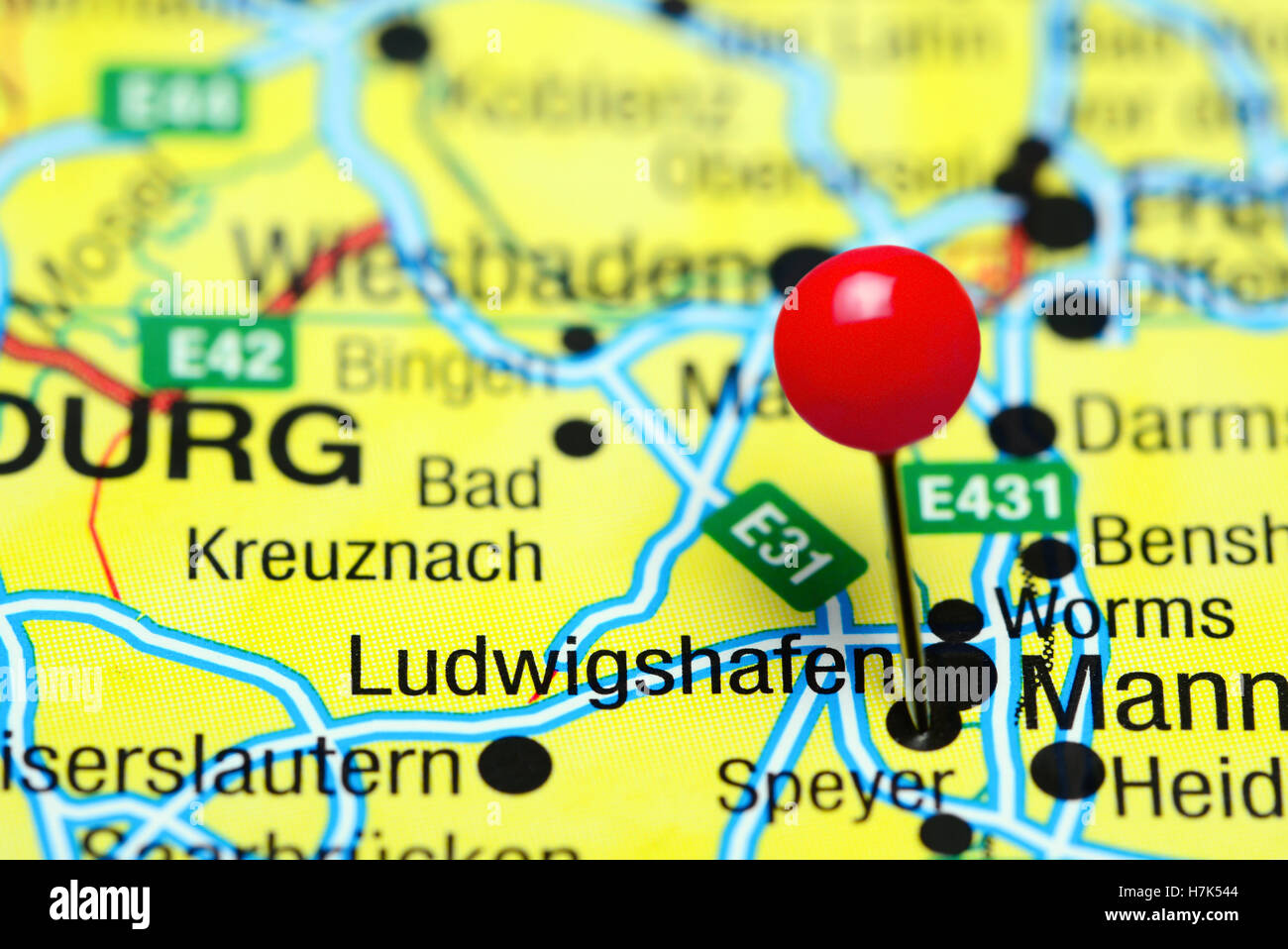 Ludwigshafen imperniata su una mappa della Germania Foto Stock