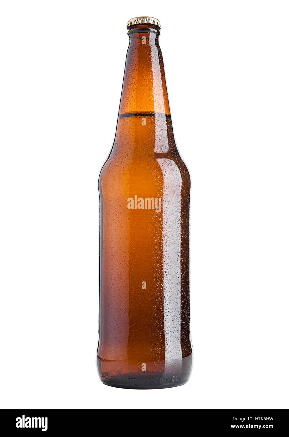 Brown bottiglia di birra fredda con gelo su sfondo bianco isolato Foto Stock