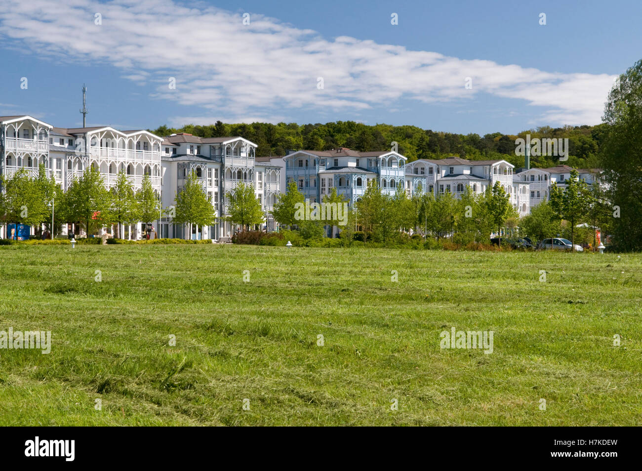 Resort architettura in Seepark, Mar Baltico località di Sellin, Isola di Ruegen, Meclemburgo-Pomerania Occidentale Foto Stock