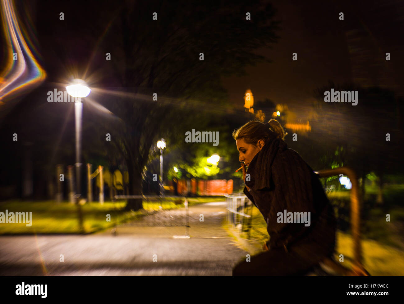 Smokin' nella notte Foto Stock