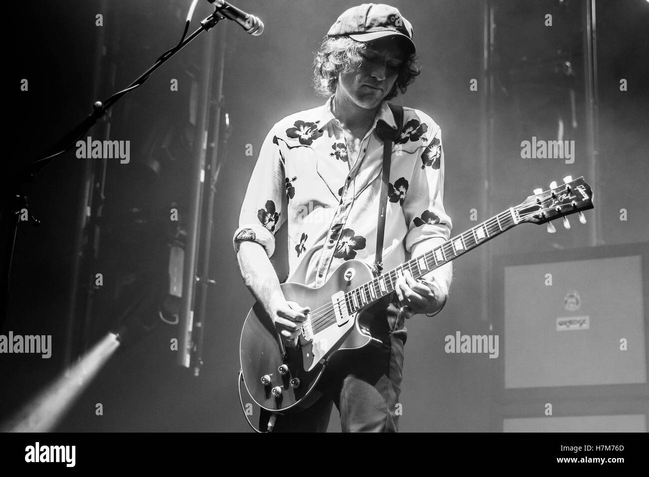 Pesce gatto e il Bottlemen live in concerto presso il Centro Internazionale di Bournemouth Foto Stock