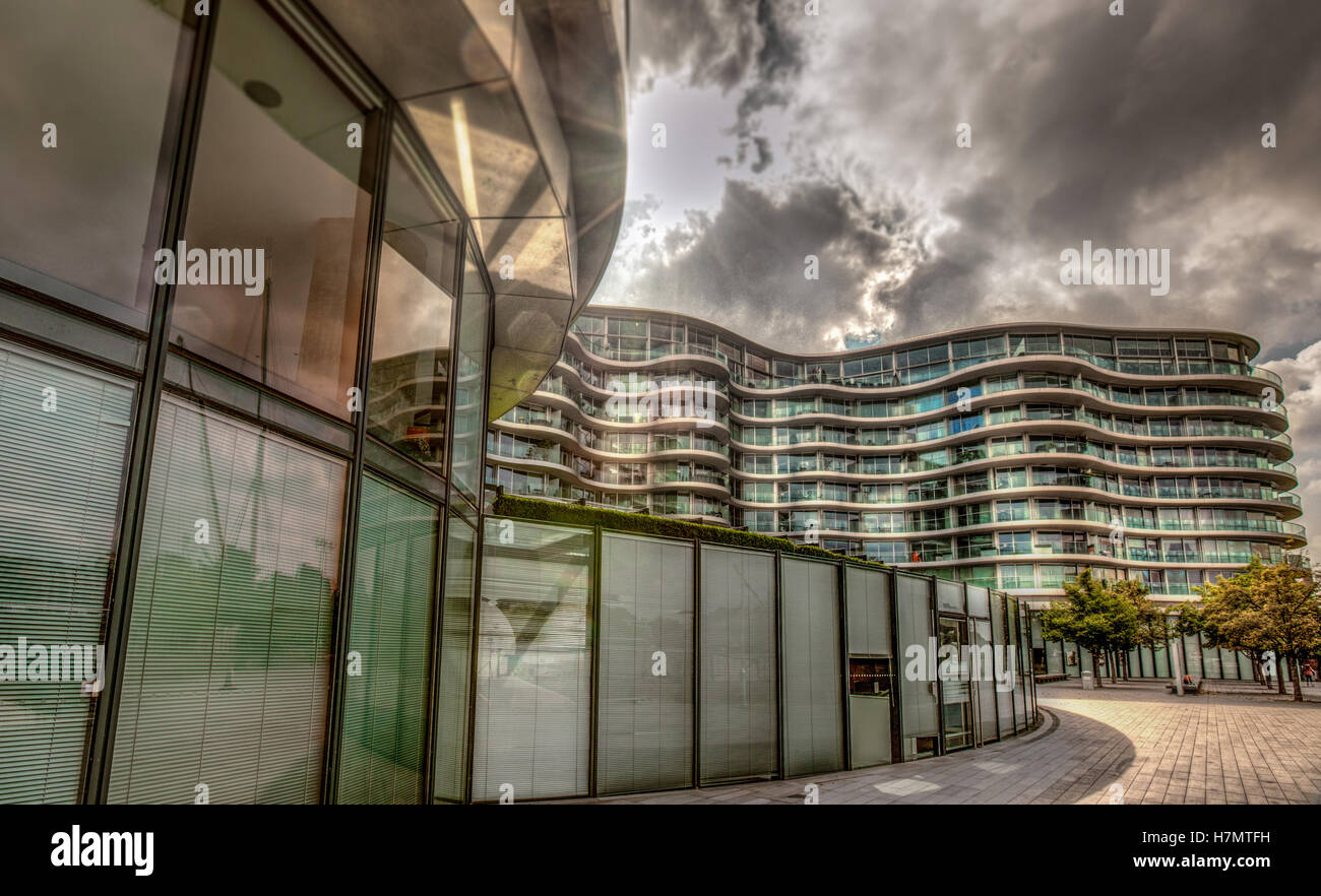 Nuovo esecutivo moderno edificio di appartamenti nella zona di Battersea a Londra Foto Stock