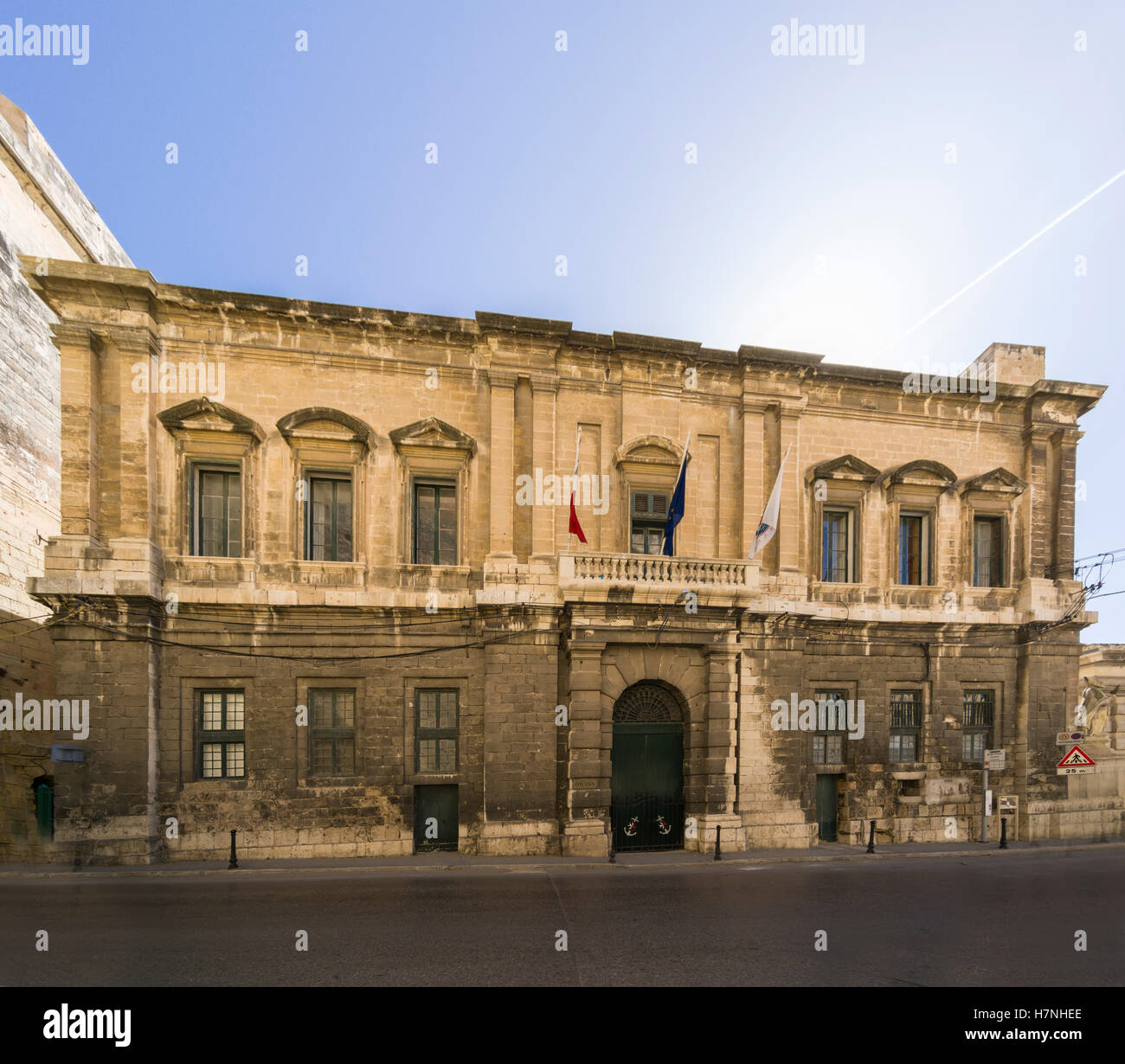 La Valletta, murata città capitale porto di Malta. La vecchia casa doganale. Foto Stock