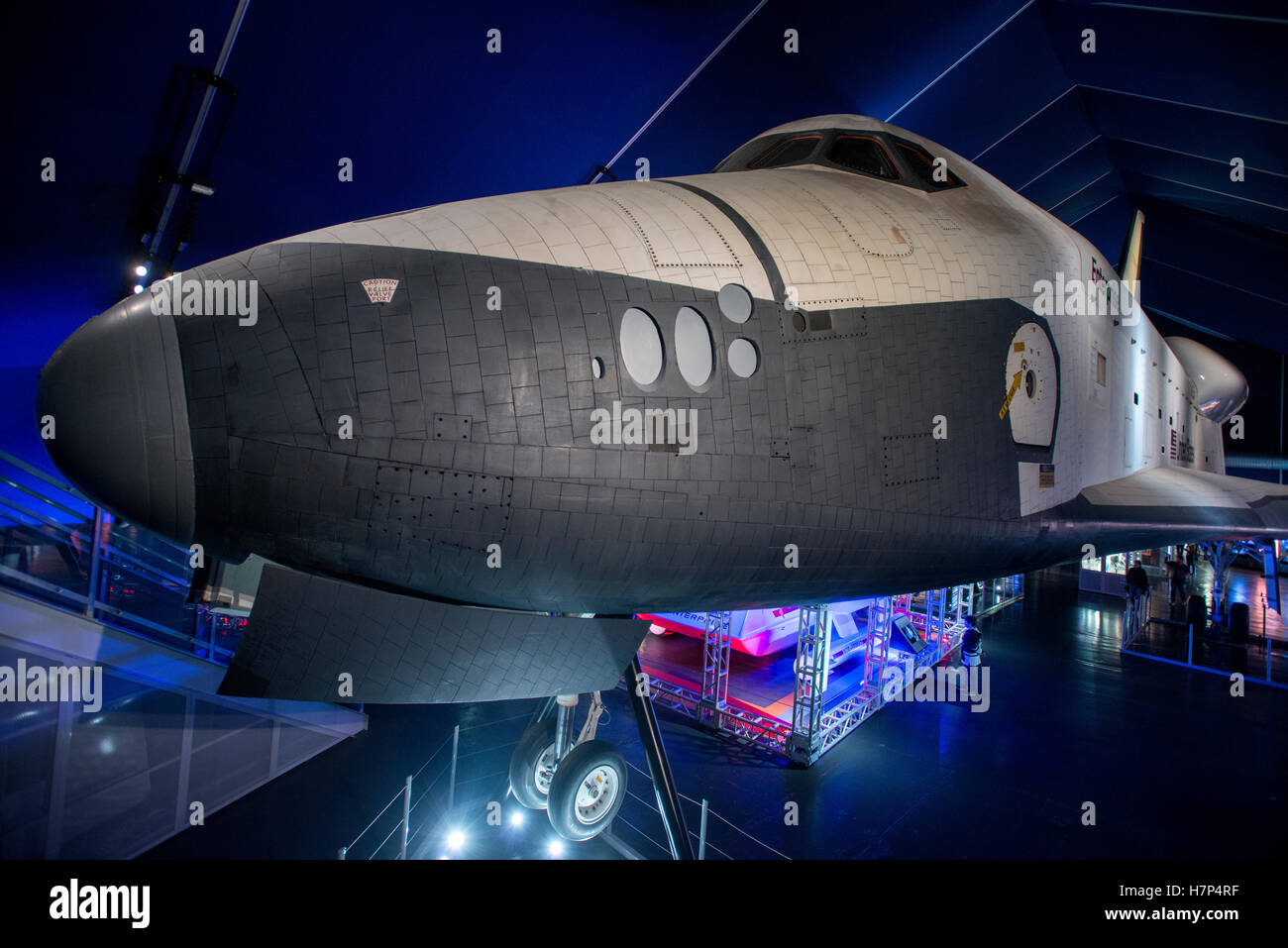 Lo Space Shuttle Enterprise a bordo della USS Intrepid Museo dell'aria e dello spazio Foto Stock