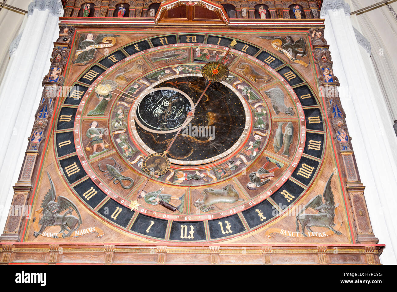 Orologio Astronomico, la chiesa di Santa Maria, Marienkirche, Rostock, Meclenburgo-Pomerania Occidentale, Germania Foto Stock