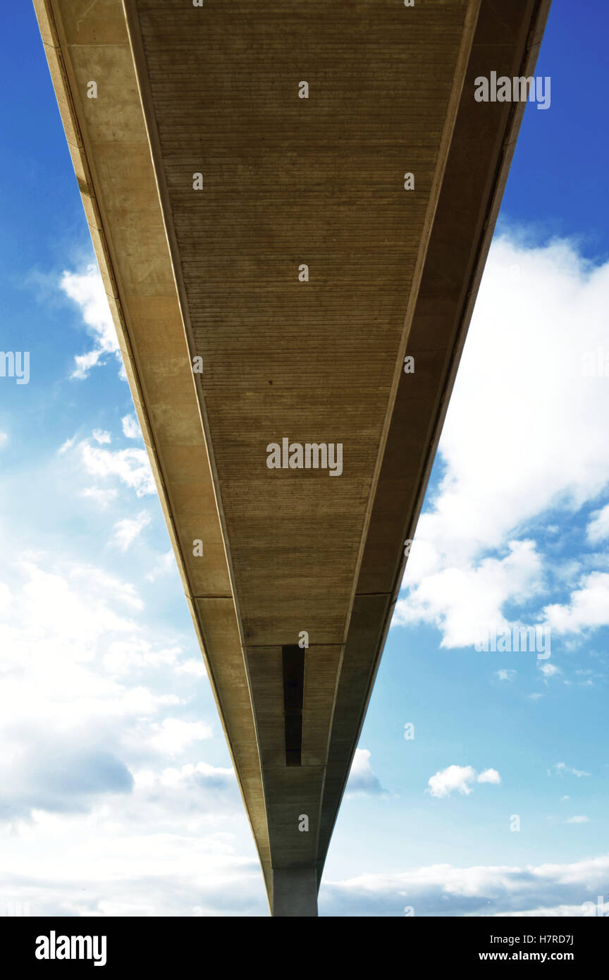 Il ponte di Itchen a Southampton, vista da sotto, England, Regno Unito Foto Stock