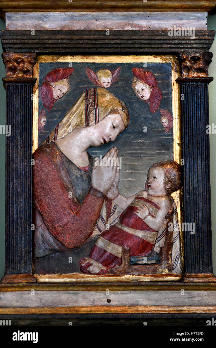 Maria adorare il Bambino xv secolo dopo Donatello Italia Italiano Foto Stock