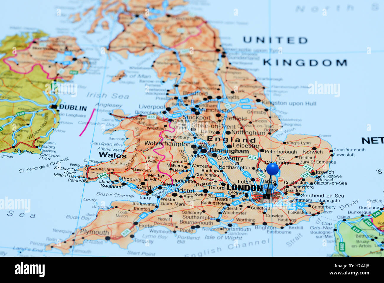 Londra imperniata su di una mappa del Regno Unito Foto Stock