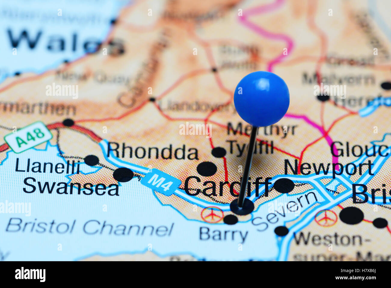 Cardiff imperniata su una mappa del Galles Foto Stock