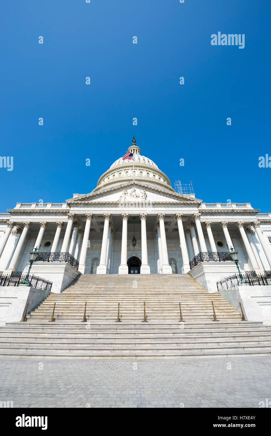 Vista panoramica del Campidoglio di Washington DC, Stati Uniti d'America da la scala d'ingresso Foto Stock