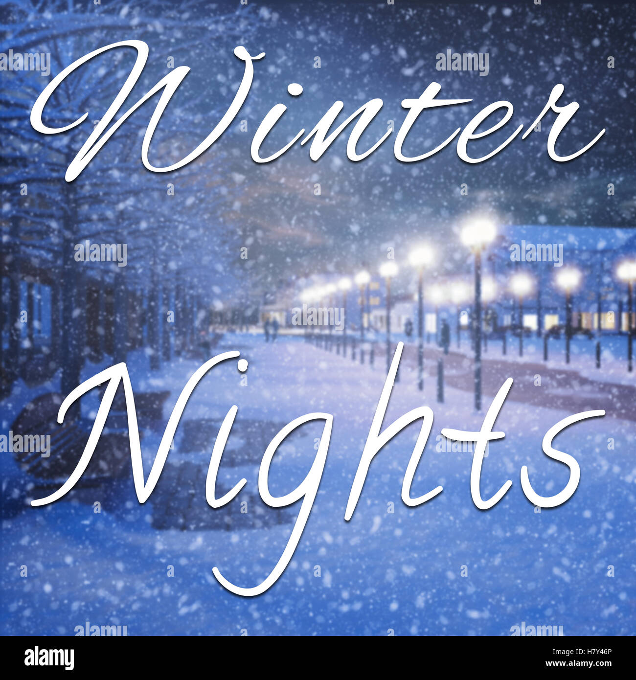 Decorazione romantica e notti invernali preventivo su sfondo con paesaggio invernale Foto Stock