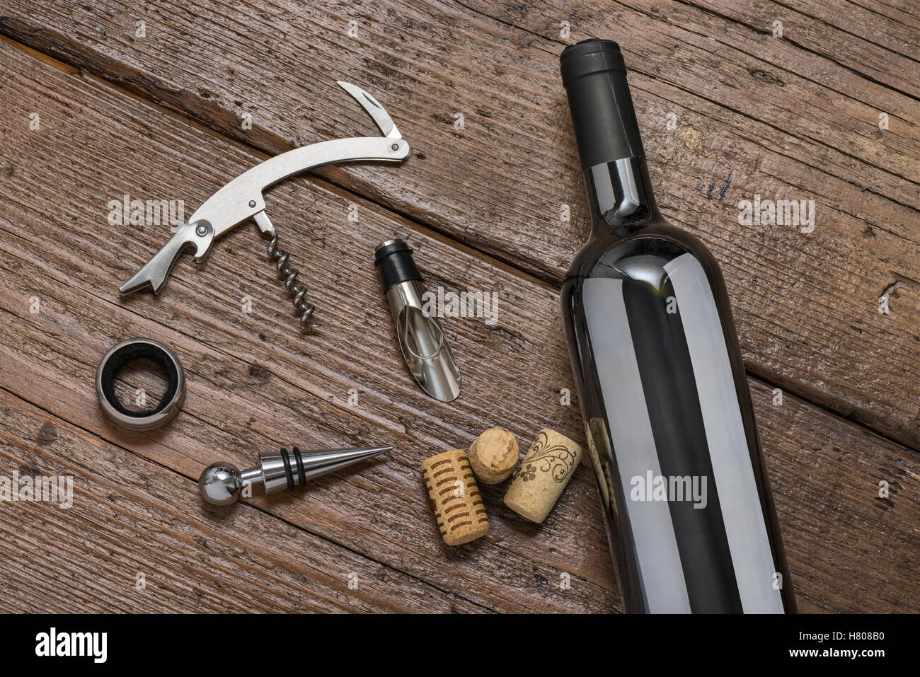 Tappo di bottiglia di legno immagini e fotografie stock ad alta risoluzione  - Alamy