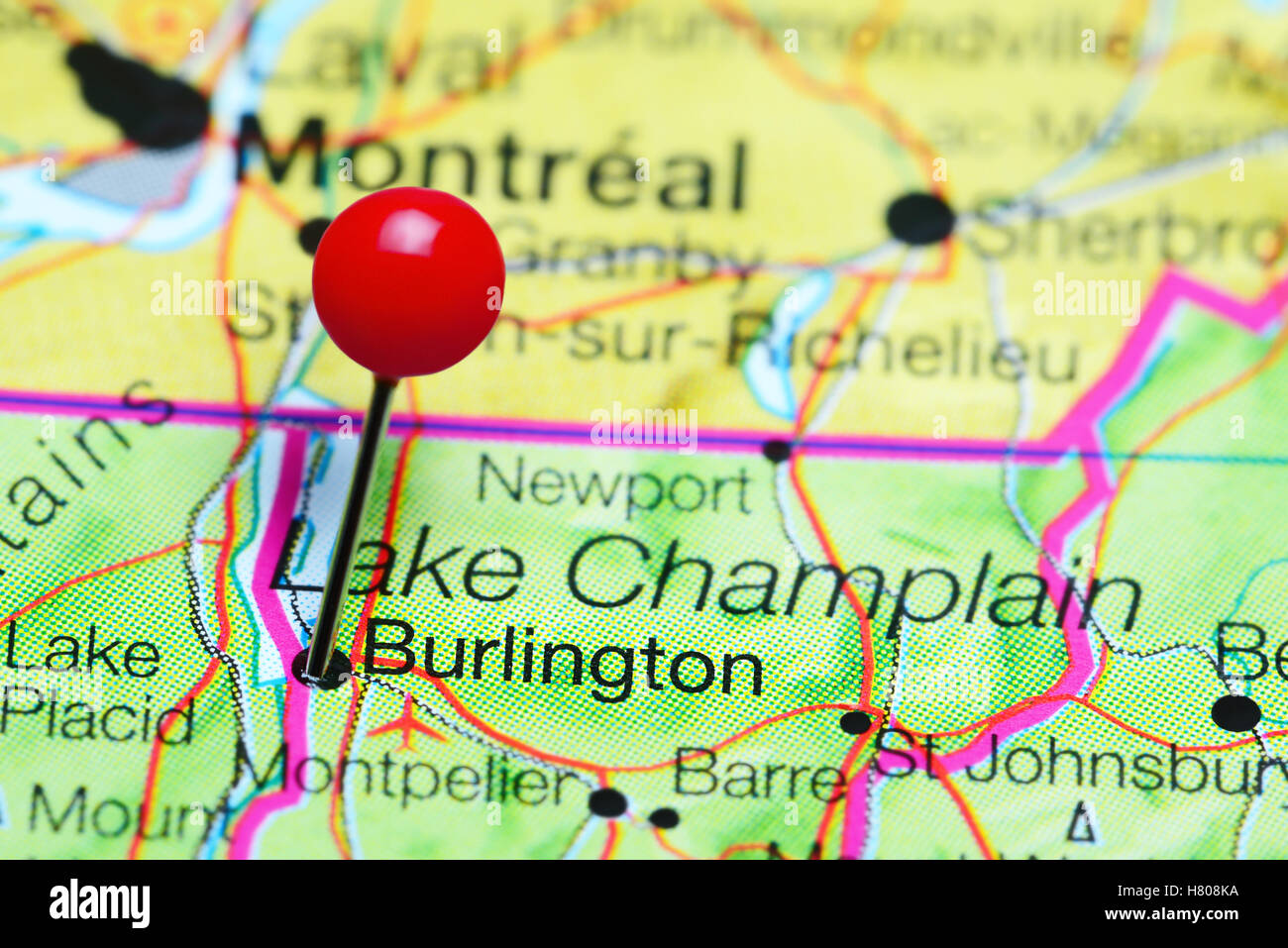 Burlington imperniata su una mappa del Vermont, USA Foto Stock