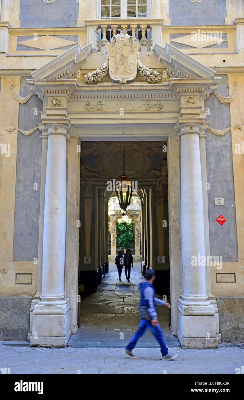 Facciata di Palazzo Nicolosio Lomellino palace, Palazzi Rolli, Via Garibaldi 12, Genova, Liguria, Italia, Europa Foto Stock