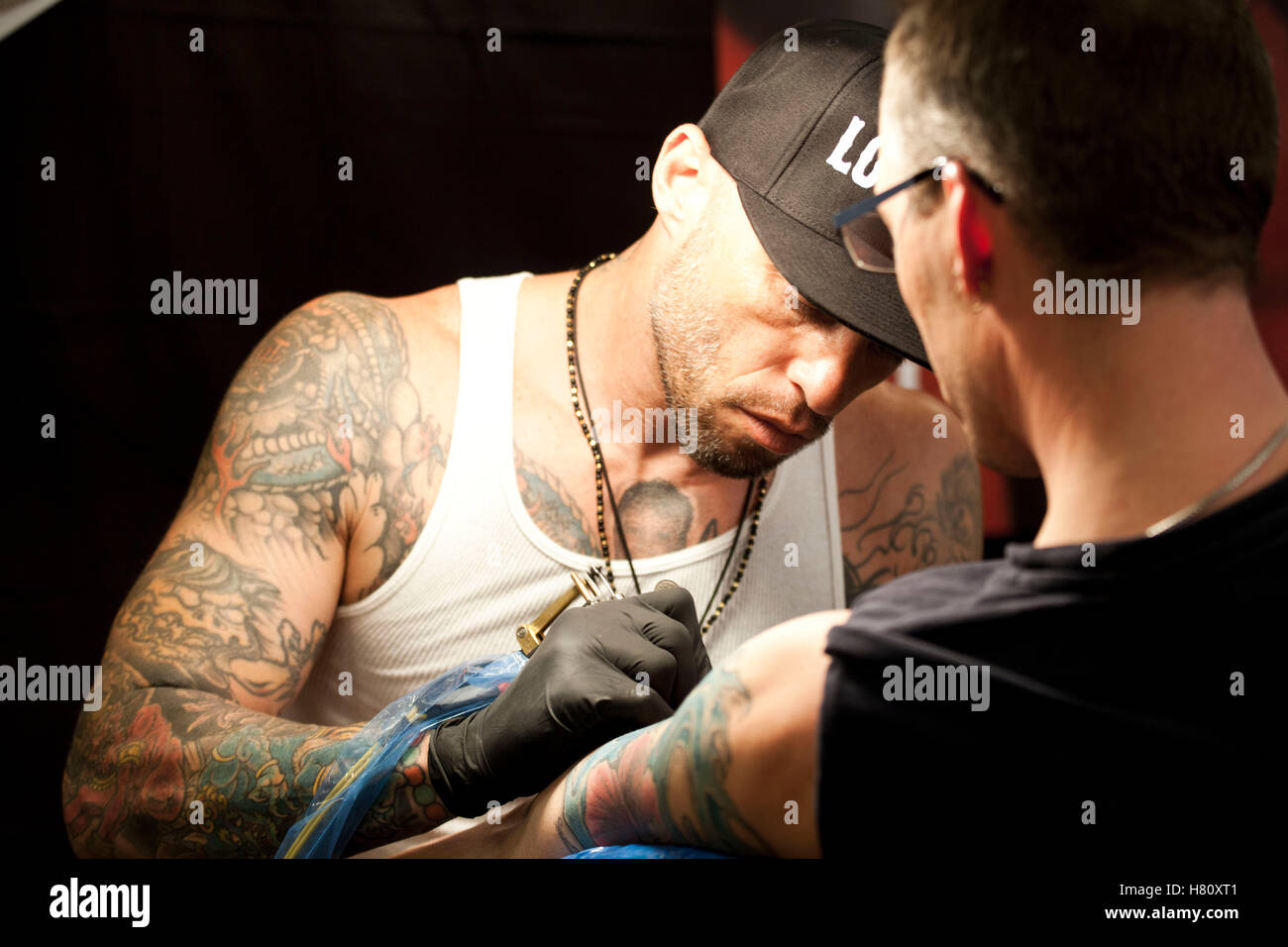 Tattoo Artist Ami James assiste il tattoo convention inchiostro Copenhagen 2013. Foto Stock