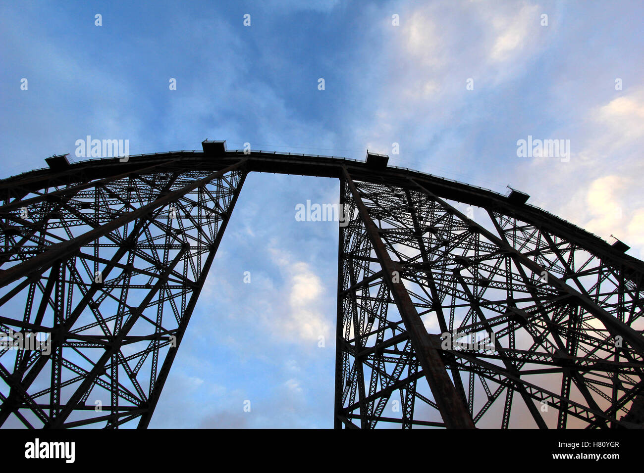 La Polvorilla viadotto, Tren a Las Nubes, a nord-ovest di Argentina Foto Stock