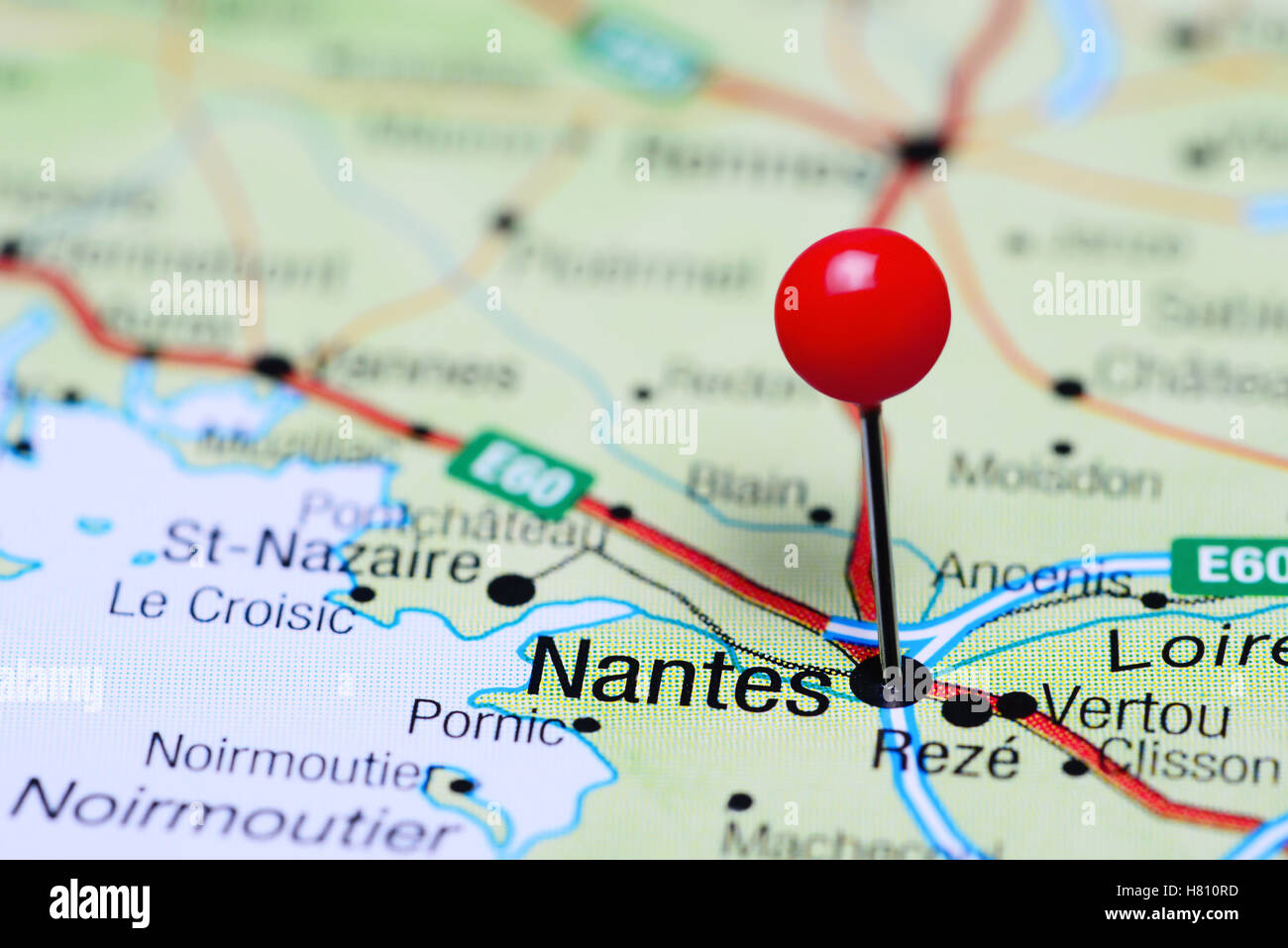 Nantes imperniata su una mappa della Francia Foto Stock