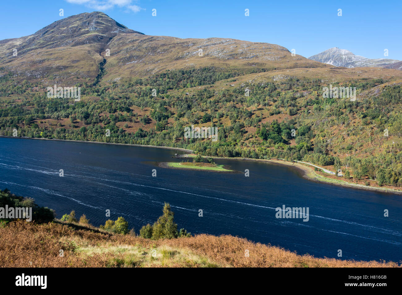 Loch Leven, a Kinlochleven, beinn na caillich, Lochaber, Scotland, Regno Unito Foto Stock