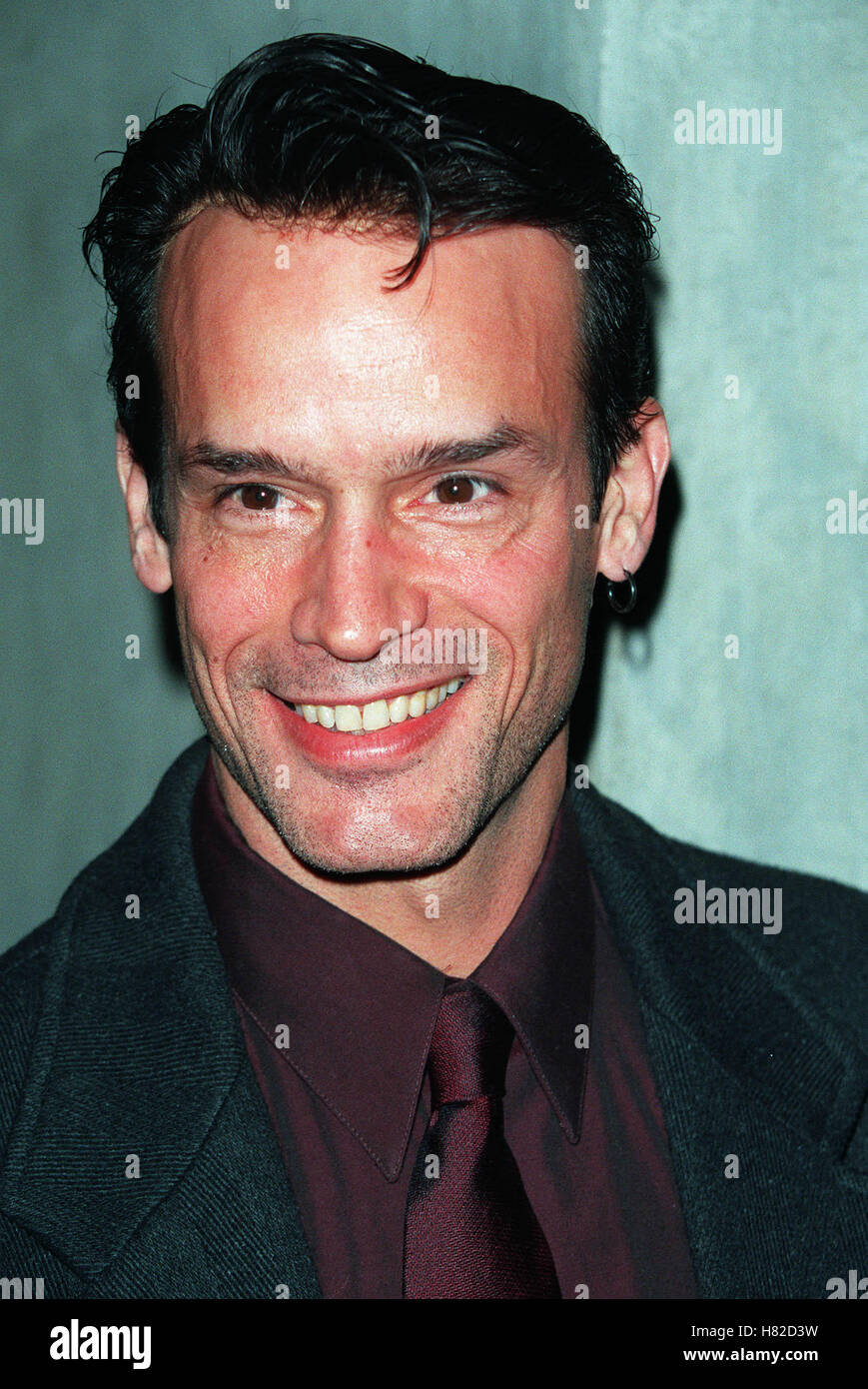 ALLEN SCOTTI 'BLACK SCORPION' premiere del film SANTA MONICA LOS ANGELES STATI UNITI D'AMERICA 05 Gennaio 2001 Foto Stock