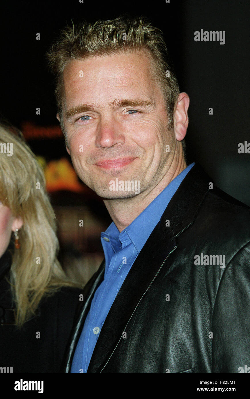 JOHN SCHNEIDER "lasciato dietro di' LA PREMIER HOLLYWOOD LA USA 26 Gennaio 2001 Foto Stock