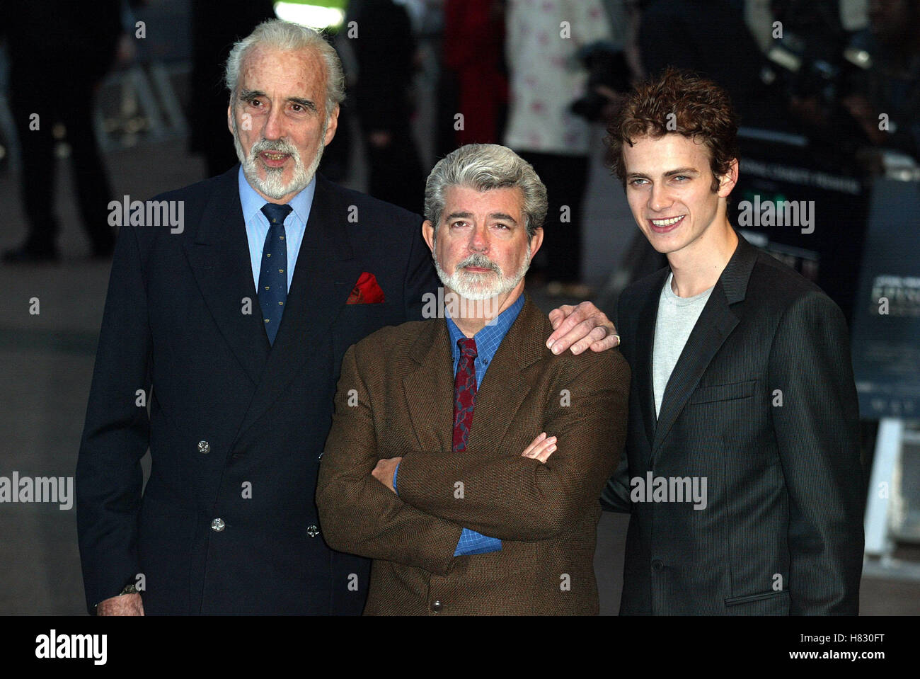 LEE LUCAS & CHRISTENSEN STAR WARS PREMIERE LONDRA Odeon Leicester Square Londra Inghilterra 14 Maggio 2002 Foto Stock