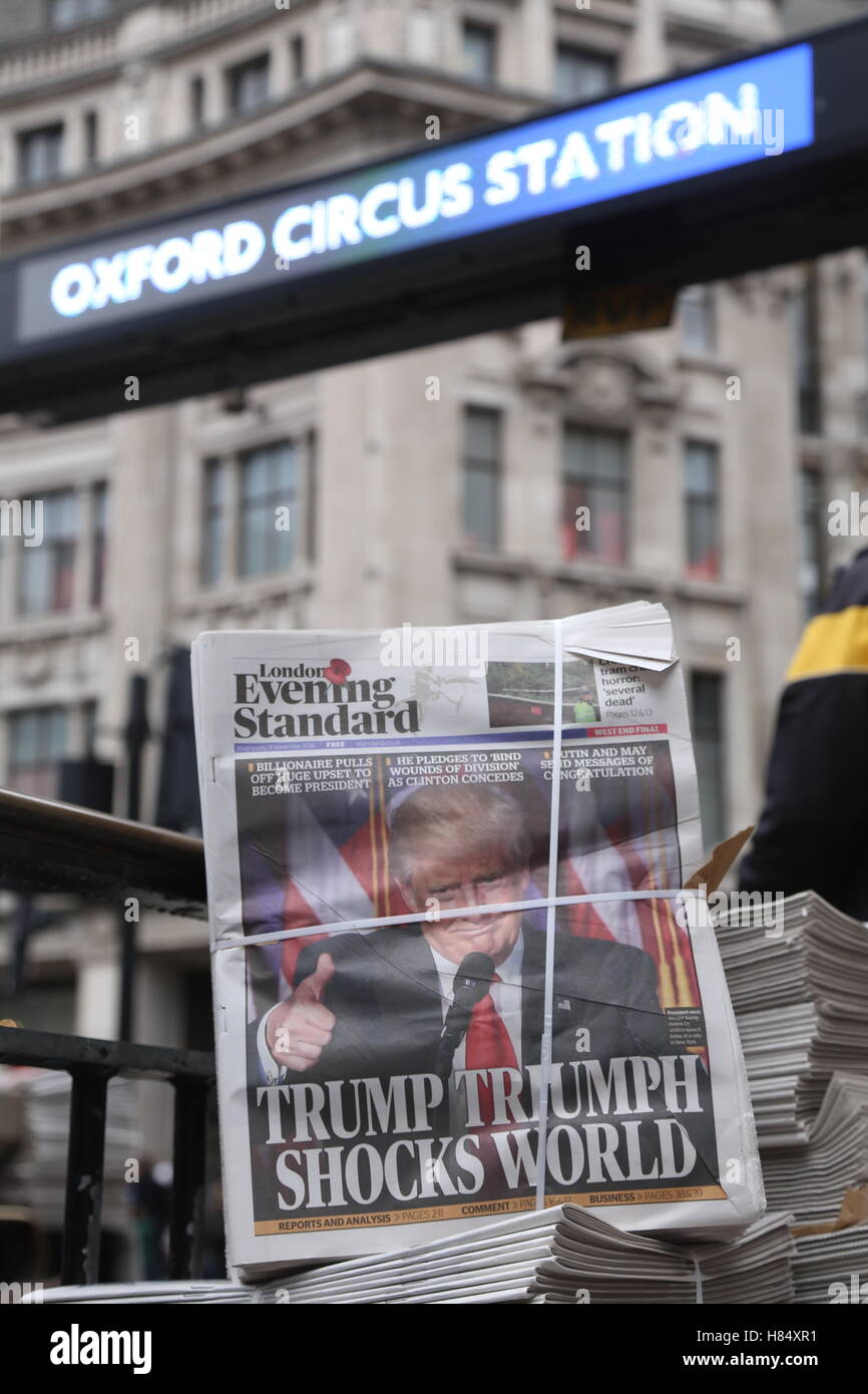 London Evening Standard annuncia la vittoria di Donald Trump sulla sua pagina anteriore, sul display in Oxford Street a Londra. Foto Stock