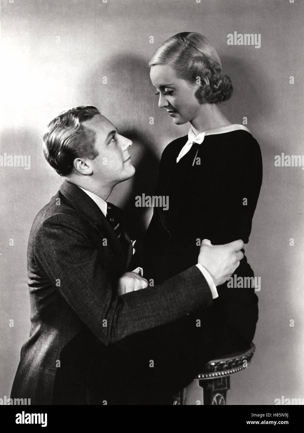 Spätere Heirat ausgeschlossen, (ex-LADY) USA 1933 s/w, Regie: Robert Florey, MONROE OWSLEY, BETTE DAVIS Stichwort: Antrag Foto Stock
