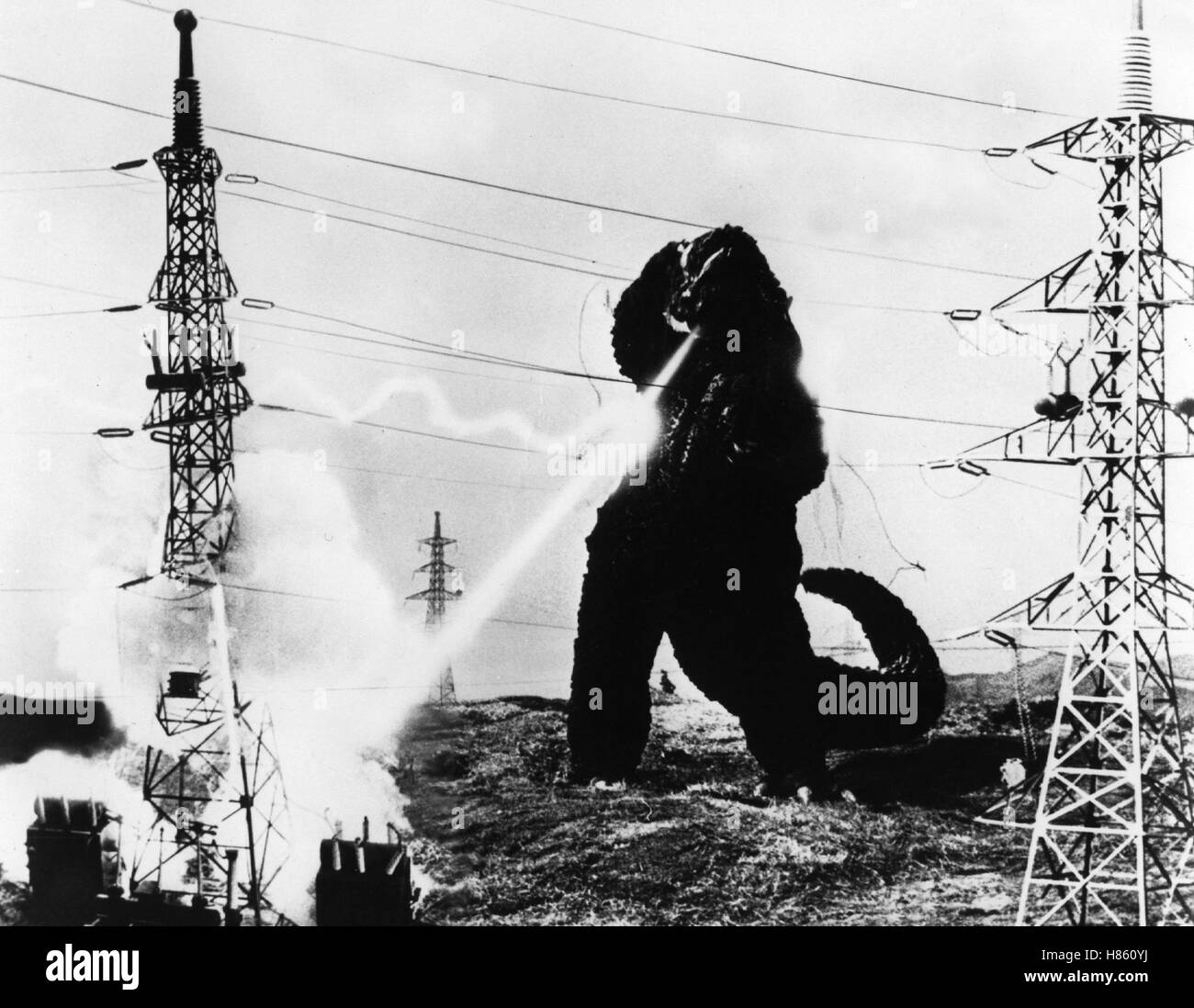 Godzilla - Das Ungeheuer aus dem Meer, (NANKAI NO DAIKETTO / GODZILLA VS il mostro marino) J 1966, Regie: Jun Fukuda, Stichwort: Stromleitung, Feuer, Flamme, montante Foto Stock