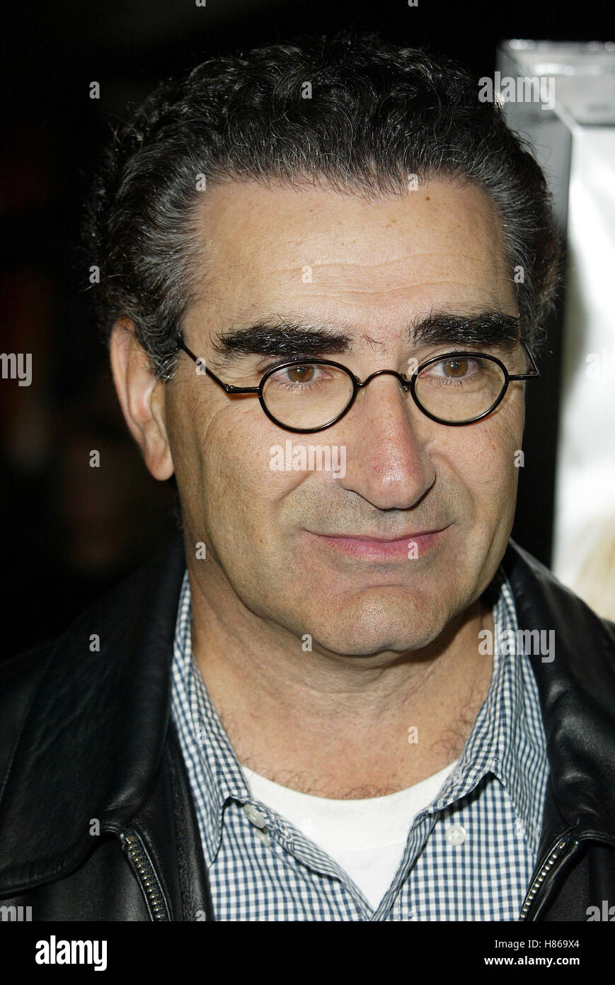 EUGENE LEVY Le botti sorelle. PREMIERE THE GROVE LOS ANGELES STATI UNITI D'AMERICA 19 Settembre 2002 Foto Stock