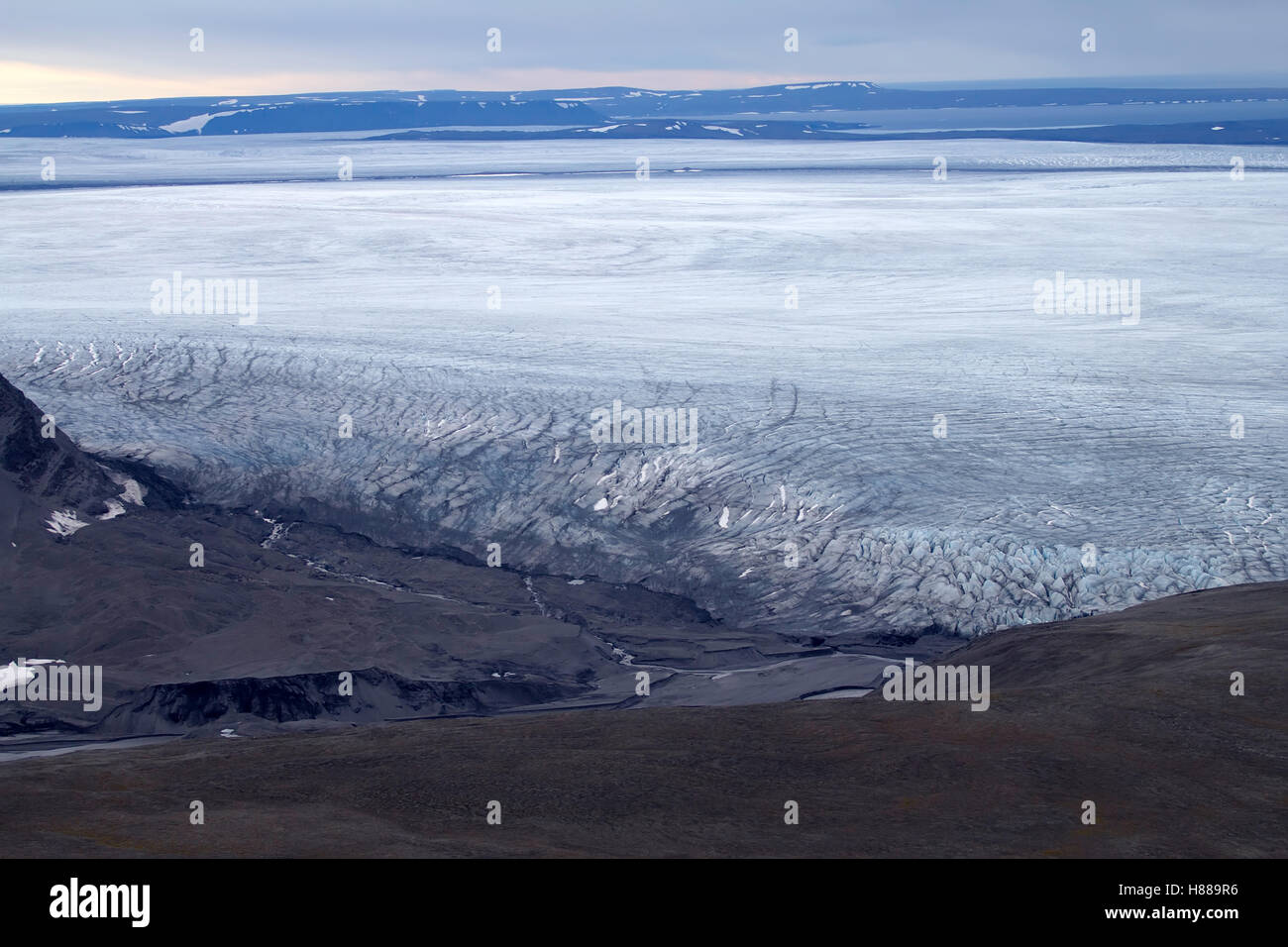 Golfi, montagne e ghiacciai del Mare di Kara, Siberia Foto Stock