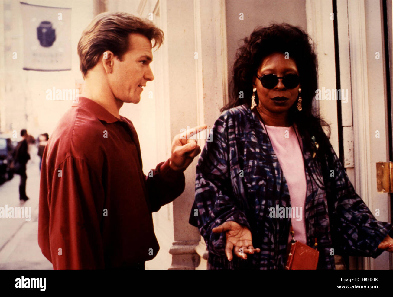 Ghost - Nachricht von Sam, (ghost) USA 1990, Regie: Jerry Zucker, Patrick Swayze + Whoopi Goldberg Foto Stock
