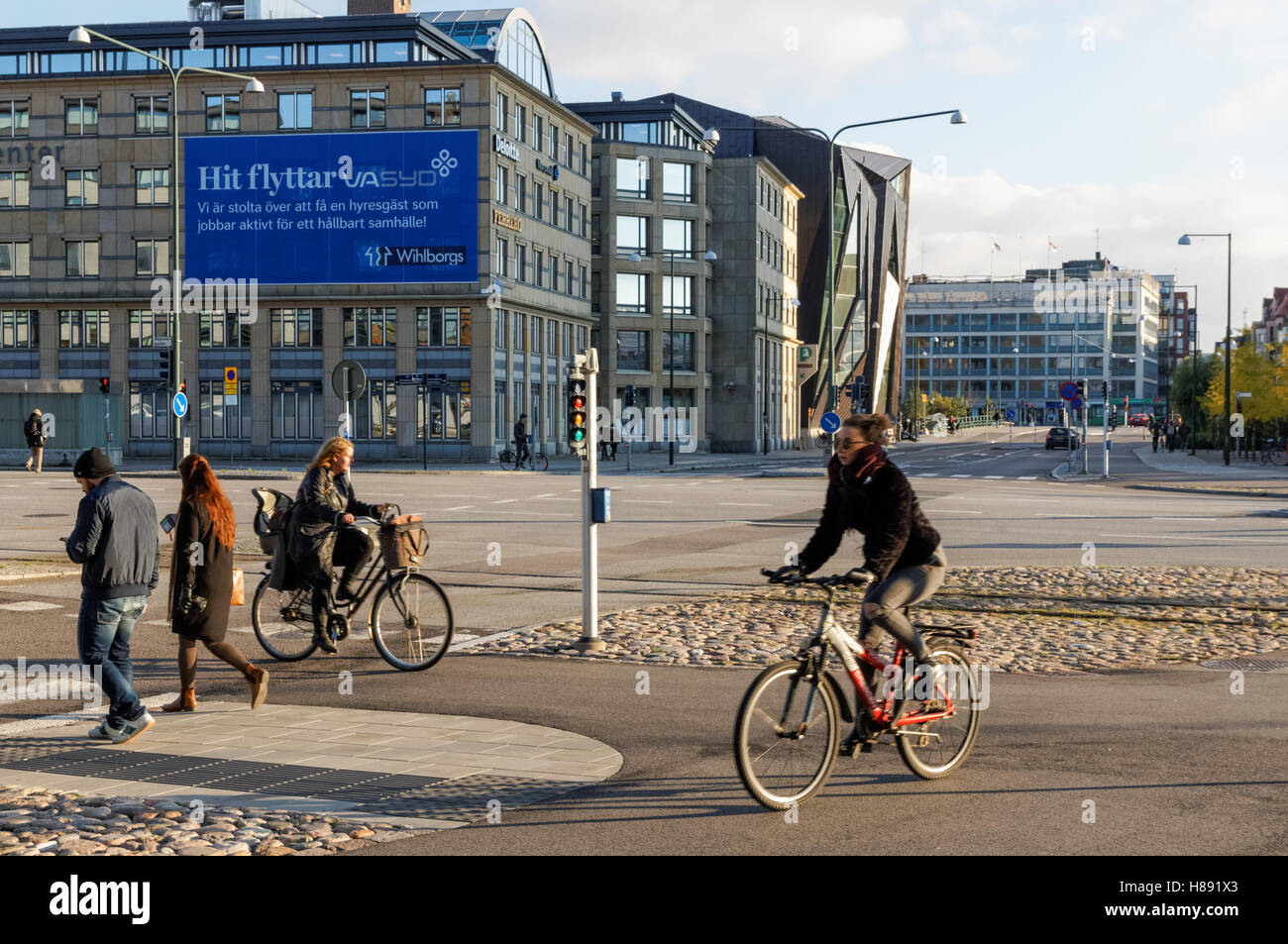 I ciclisti in Malmo, Svezia Foto Stock