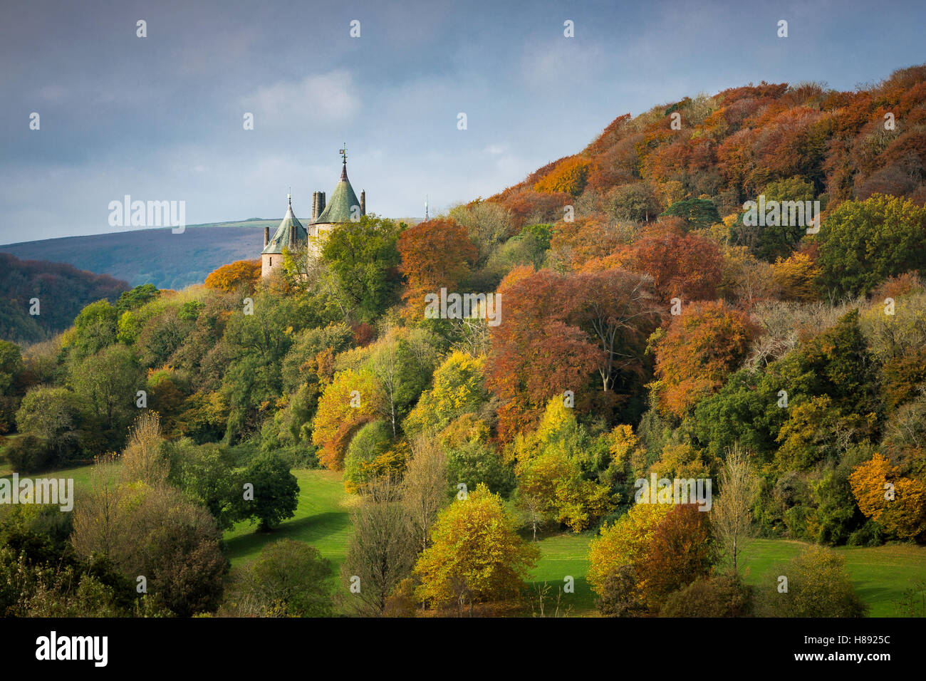 Castell Coch in autunno, vicino a Cardiff. Galles Foto Stock
