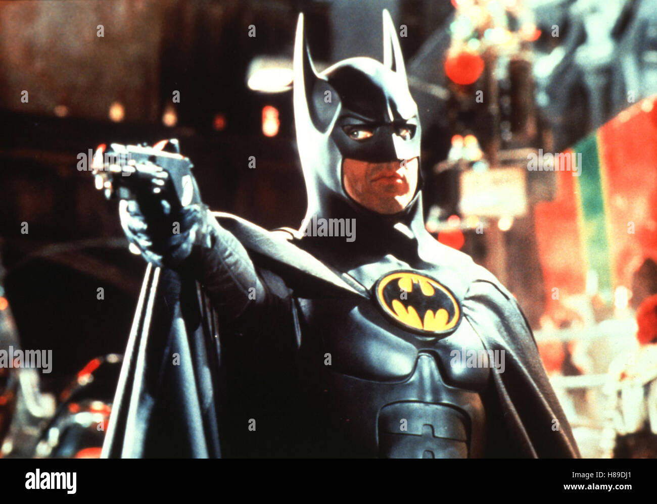 Batmans Rückkehr, (Batman Returns) USA 1992, Regie: Tim Burton, Michael Keaton, Stichwort: Fledermaus, Maske, pistole Foto Stock