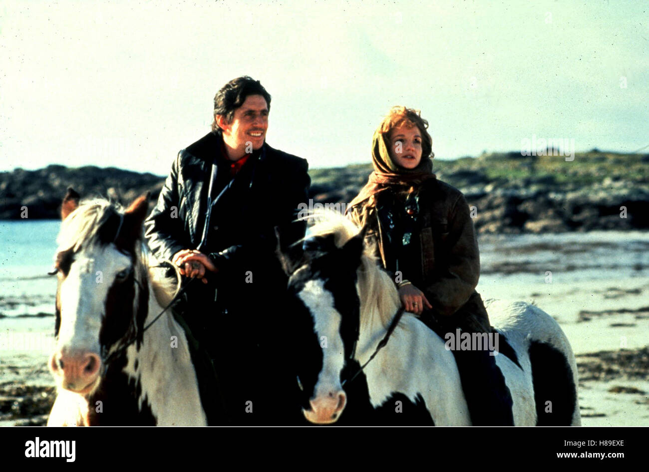 In Occidente, (nell'ovest), GB-USA 1993, Regie: Mike Newell, Gabriel Byrne, Ellen Barkin, Stichwort: Reiten, Pferde Foto Stock