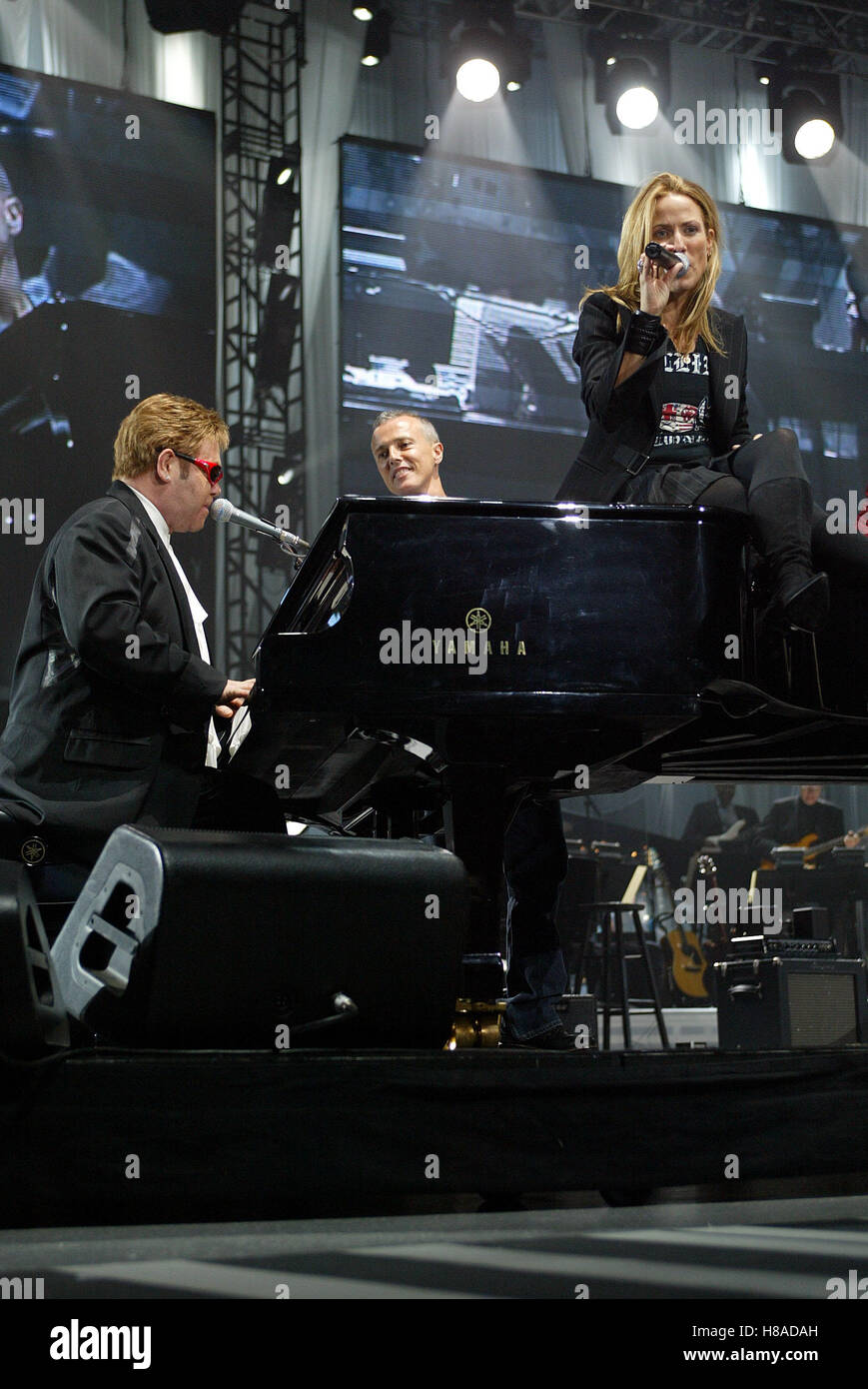 ELTON JOHN CURT SMITH & Sheryl Crow 8TH Andre AGASSI GRAND SLAM ESSERE MGM GRAND HOTEL A LAS VEGAS STATI UNITI D'AMERICA 13 Ottobre 2003 Foto Stock