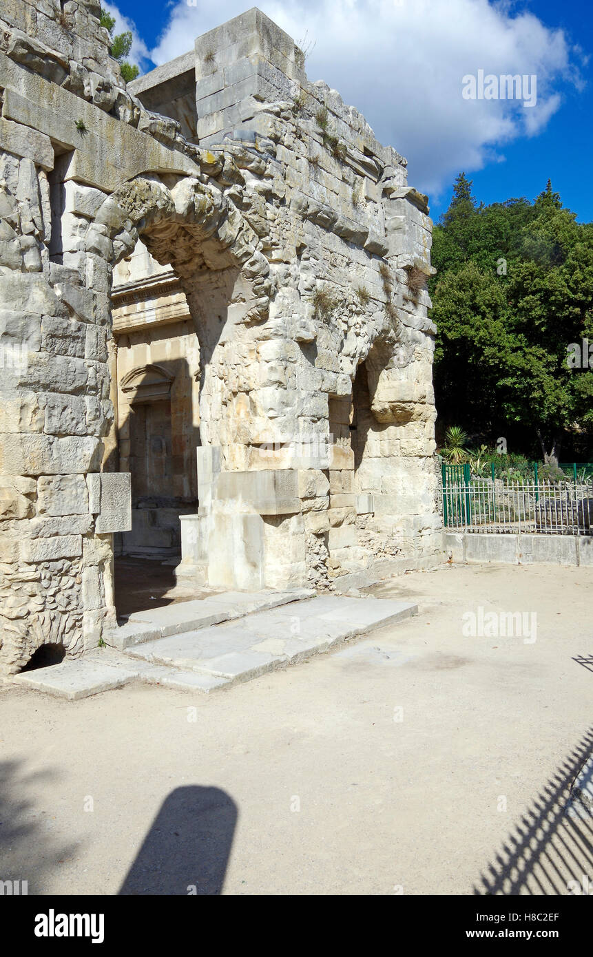 Edificio di epoca romana conosciuta come 'Tempio di Diana", Nimes, Francia. Foto Stock