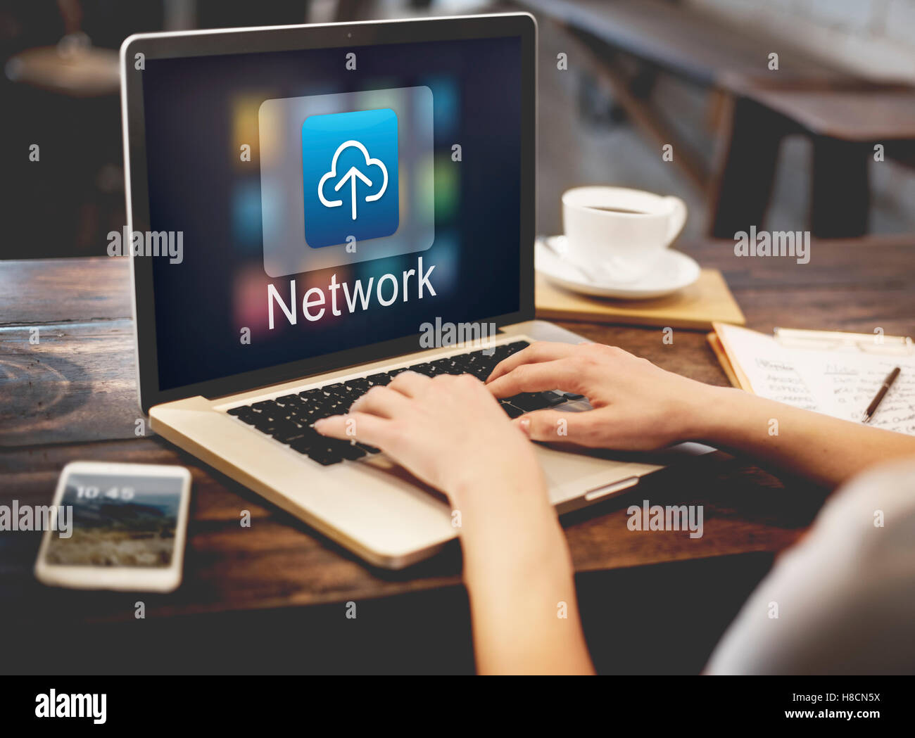 Il Cloud Computing la condivisione dei dati di storage concetto grafico Foto Stock