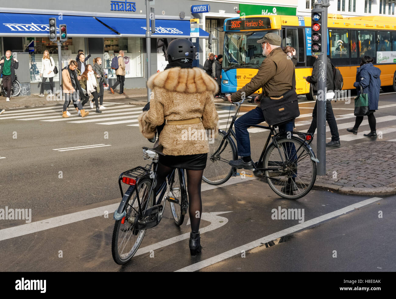 I ciclisti in Copenhagen, Danimarca Foto Stock