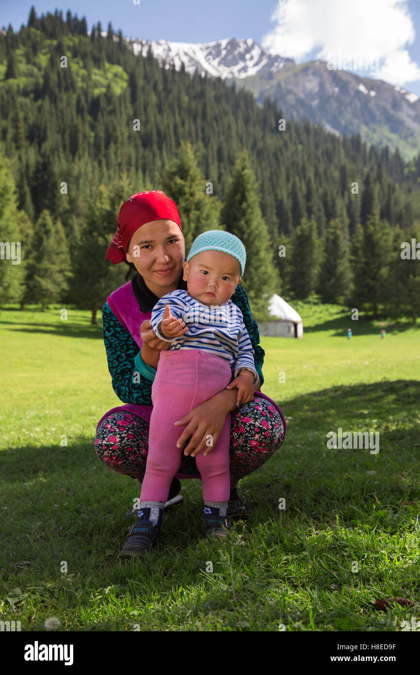 Kyrgyzstan - immagini - Persone di viaggio in Asia centrale Foto Stock