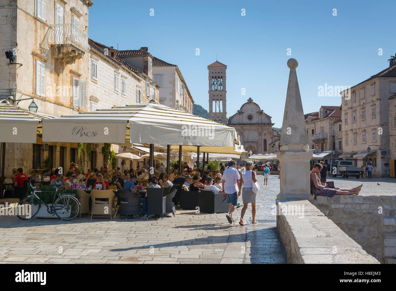 Piazza principale, Hvar, isola di Hvar Dalmazia, Croazia, Europa Foto Stock